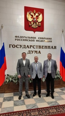 27 июня 2022 года Президент "Содружества выпускников аспирантуры ВШ КГБ СССР адъюнктуры Академии ФСБ РФ" Кудимов А.В. совместно с членами Содружества Н.А. Романовым, Ш.Р. Мурсалимовым, А.Н. Выборным приняли участие в работе больших парламентских…