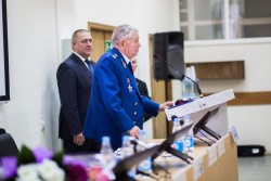 20 ноября 2017 года Президент «Содружества выпускников Аспирантуры ВШ КГБ СССР – Адъюнктуры ФСБ РФ Кудимов Александр Викторович принял участие в презентации биографии Александра Сухарева — генерального прокурора СССР — фотография 4