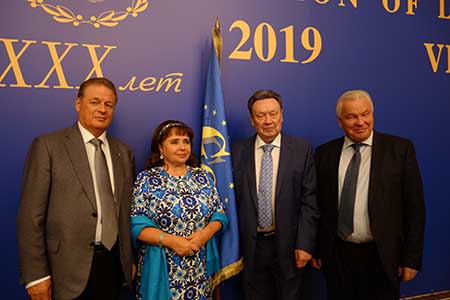 27 сентября 2019 года Президент "Содружества выпускников Аспирантуры ВШ КГБ СССР – Адъюнктуры ФСБ РФ" Кудимов Александр Викторович принял участие в работе VII-съезда "Международного Союза Юристов".